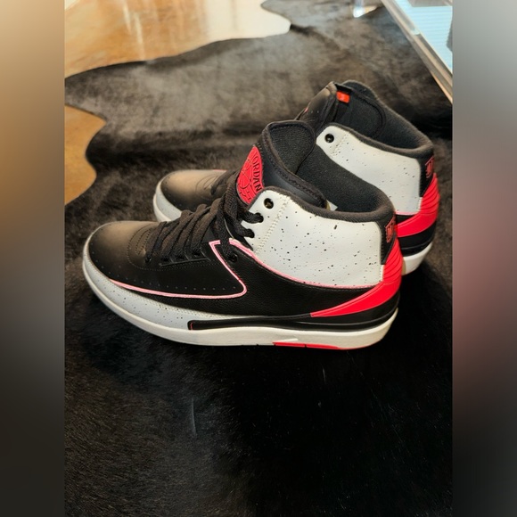 Men's Air Jordan 2 Retro Infrared 23 (Sz 10) - Picture 4 of 5